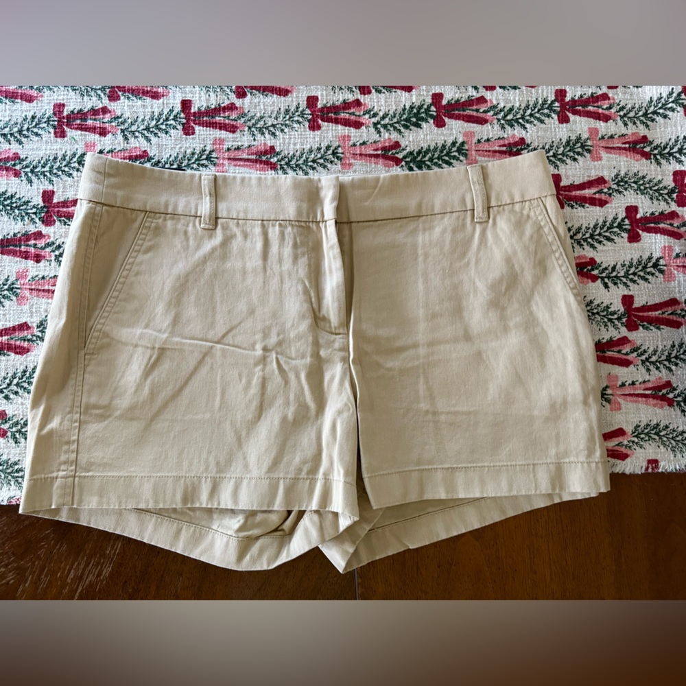 J Crew 3 1/2 shorts